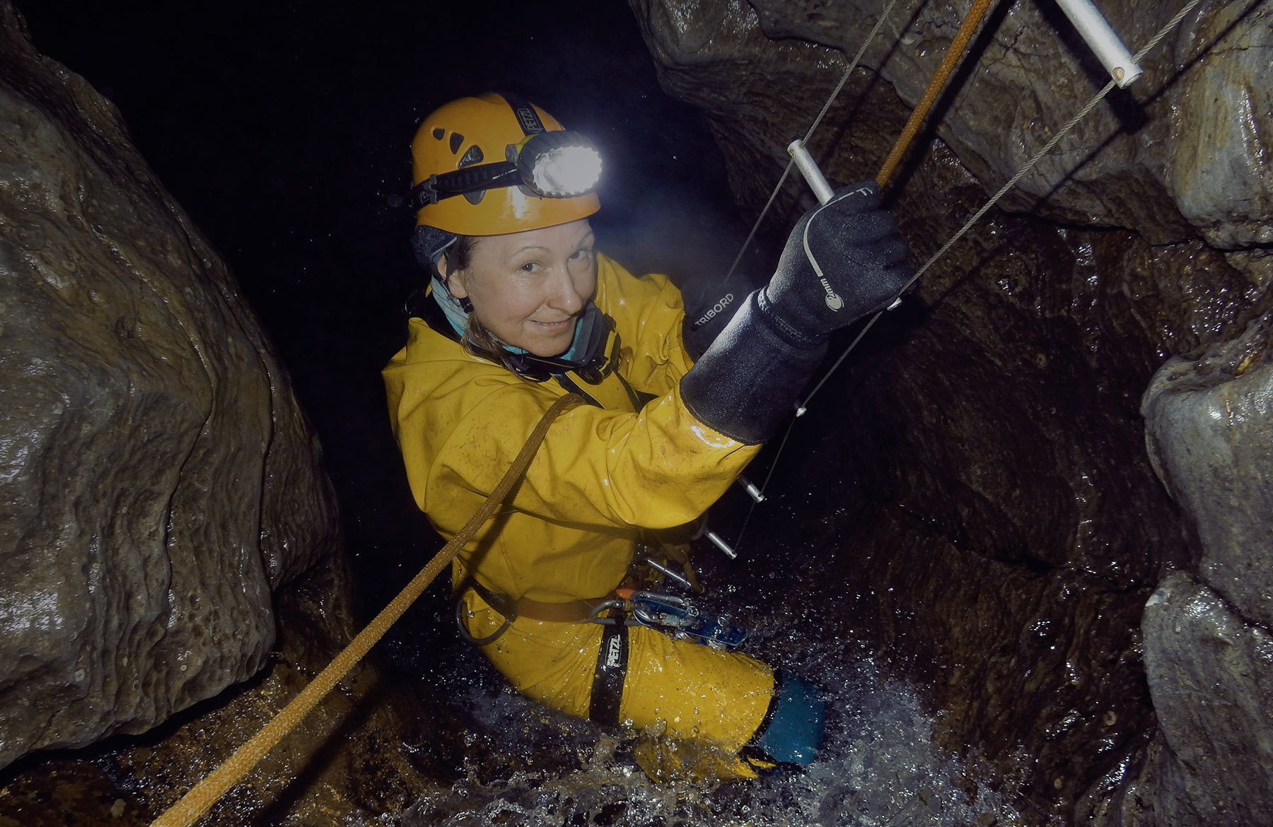 Introduction to Caving - Beginner Caving Courses in the Peak District